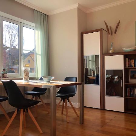 Stadtvilla Bruegemann Mit Terrasse & Parkplatz - Abc136 By Abcwismar Exterior photo